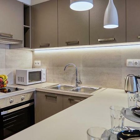 Keramikos Comfortable Apartment #1 เอเธนส์ ภายนอก รูปภาพ